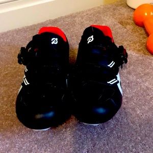 Peloton riding shoes